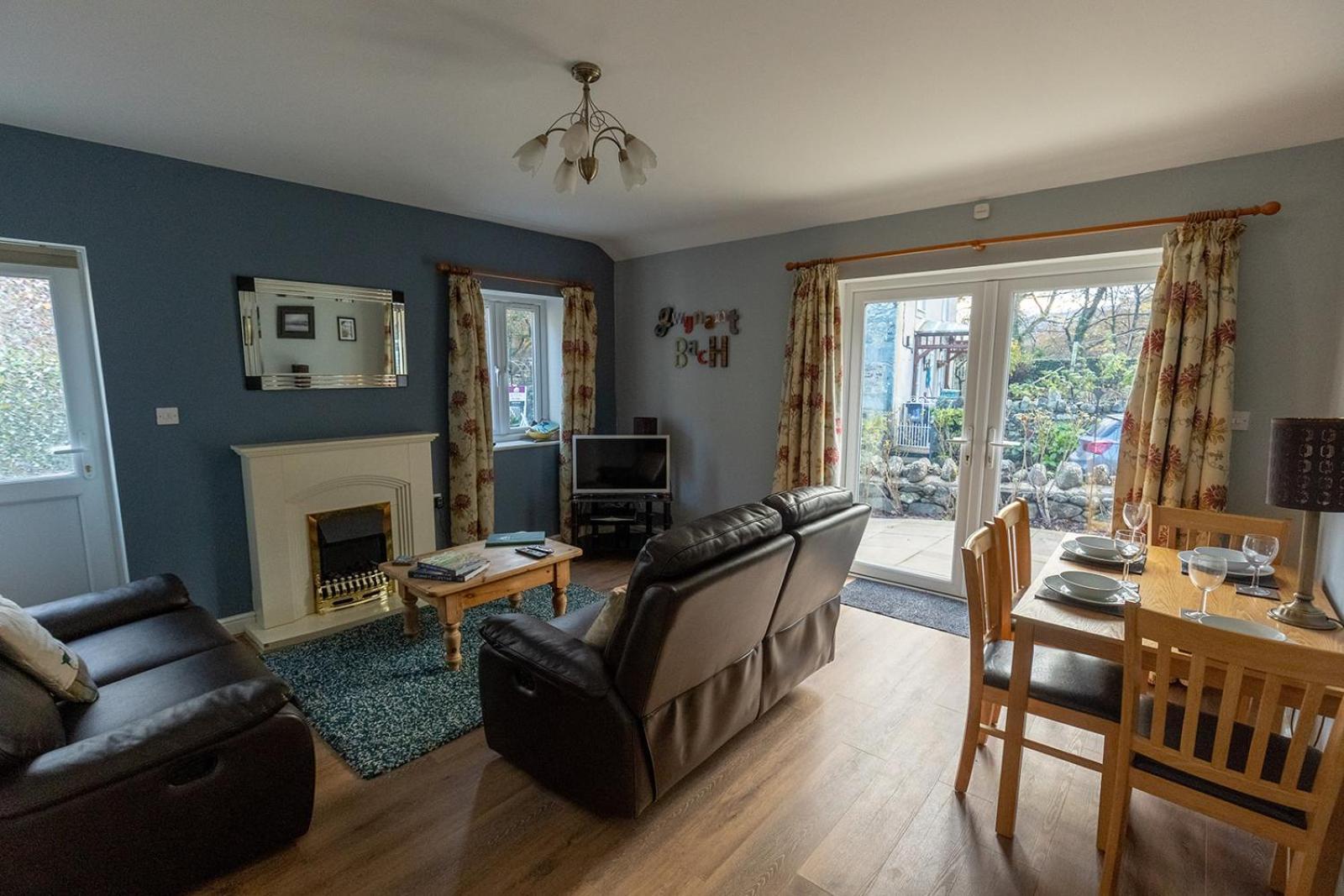 Gwynant Bach - Cosy 2 Bed Bungalow Cottage In Snowdonia National Park, Conwy, North Wales Dış mekan fotoğraf